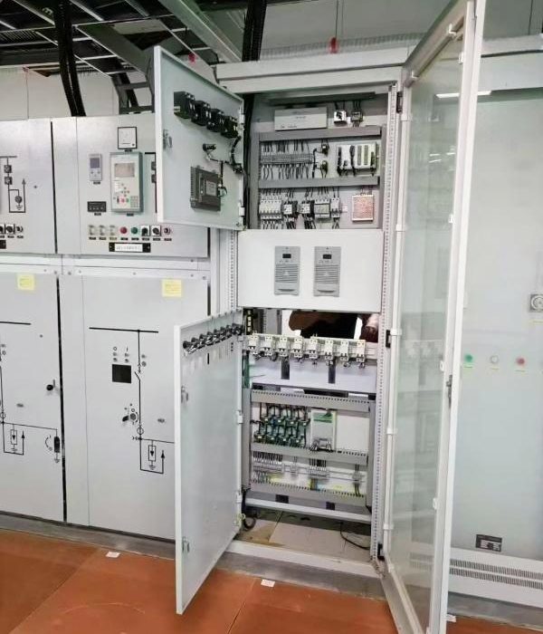Intelligent Power Distribution & Power Management System