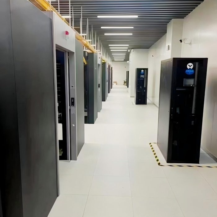 Modular Integrated Micro Server Room
