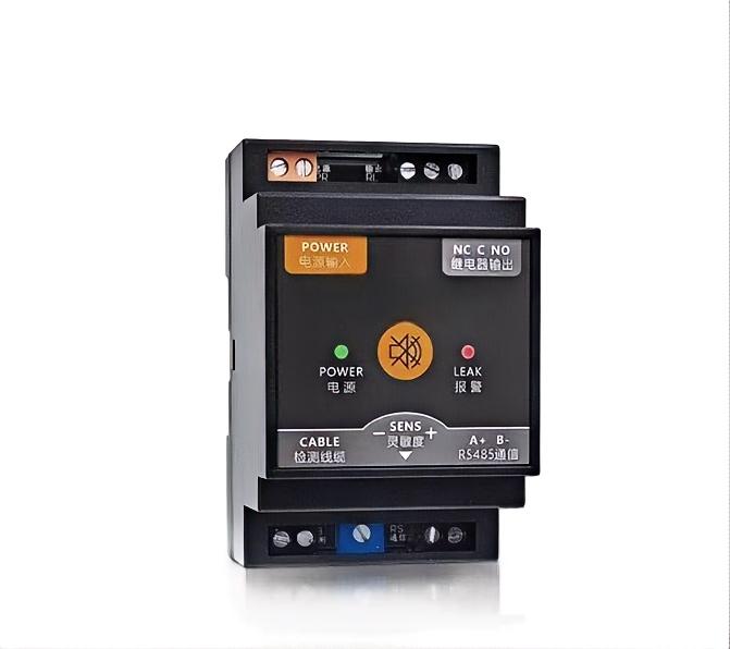 Water leakage detection host with sensing cable terminals